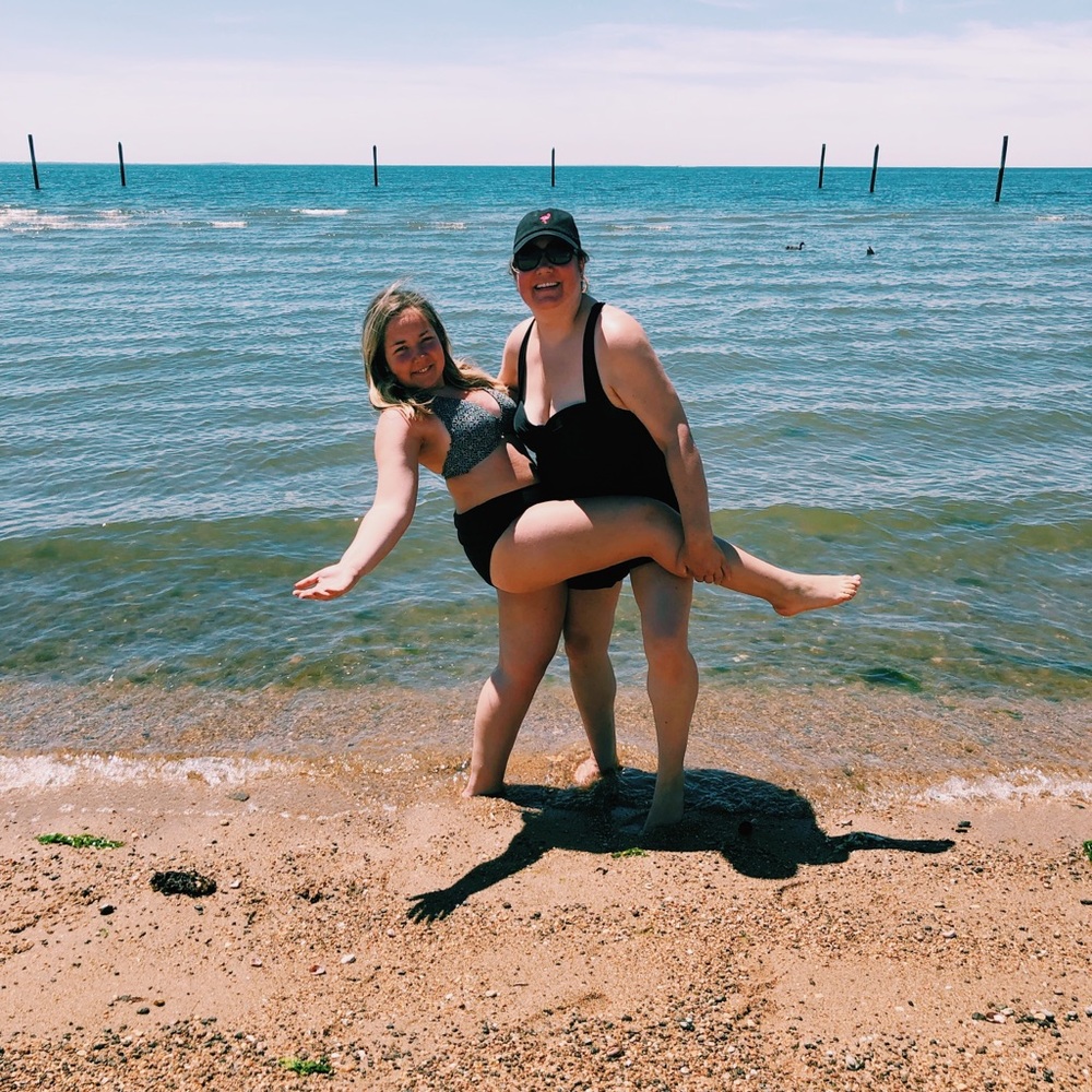 Meet your Posher, Gwenyth